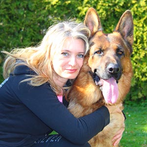 alena-and-willas-300x300